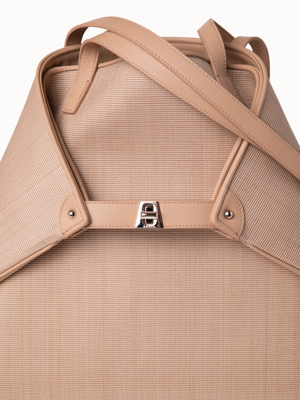 Ai Medium Shoulder Tote