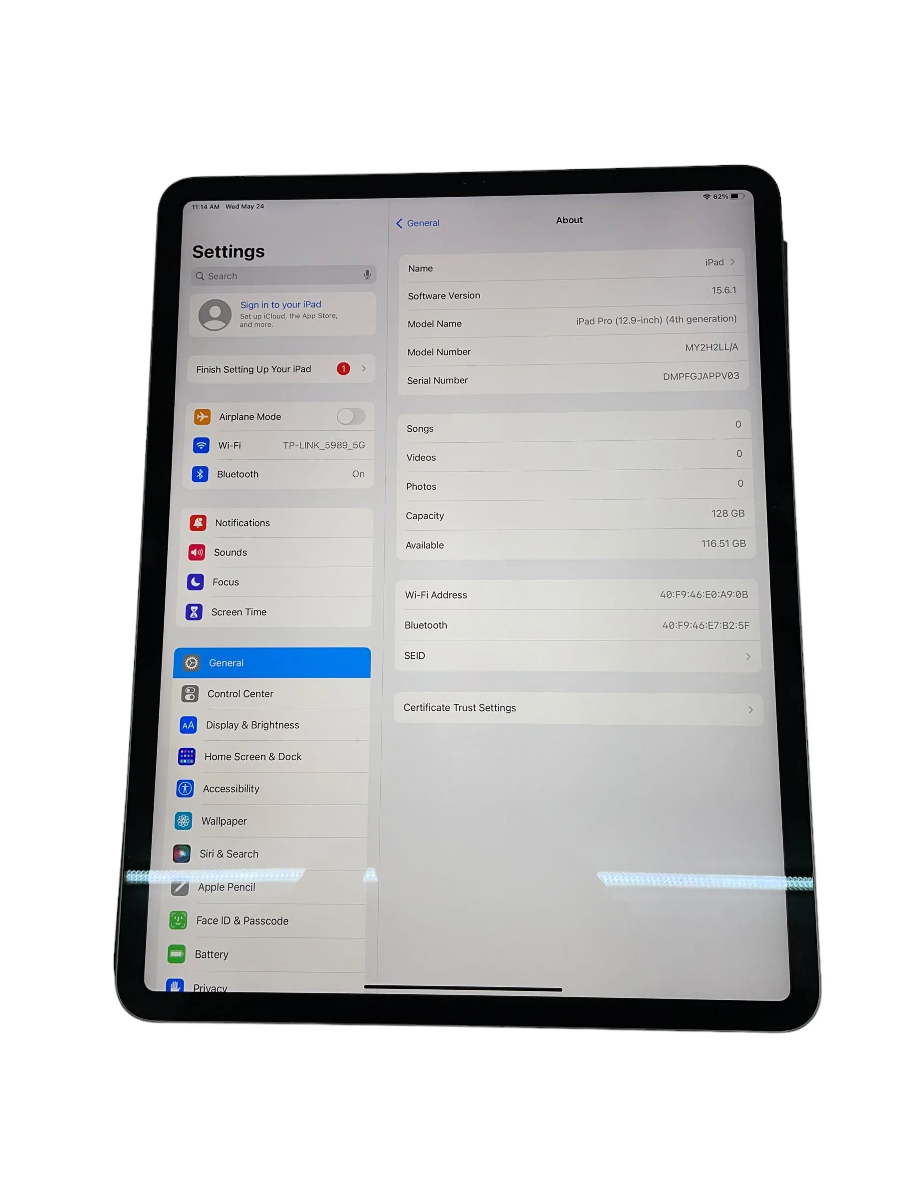 Apple A2229 iPad Pro 4th Generation 128 GB 12.9"