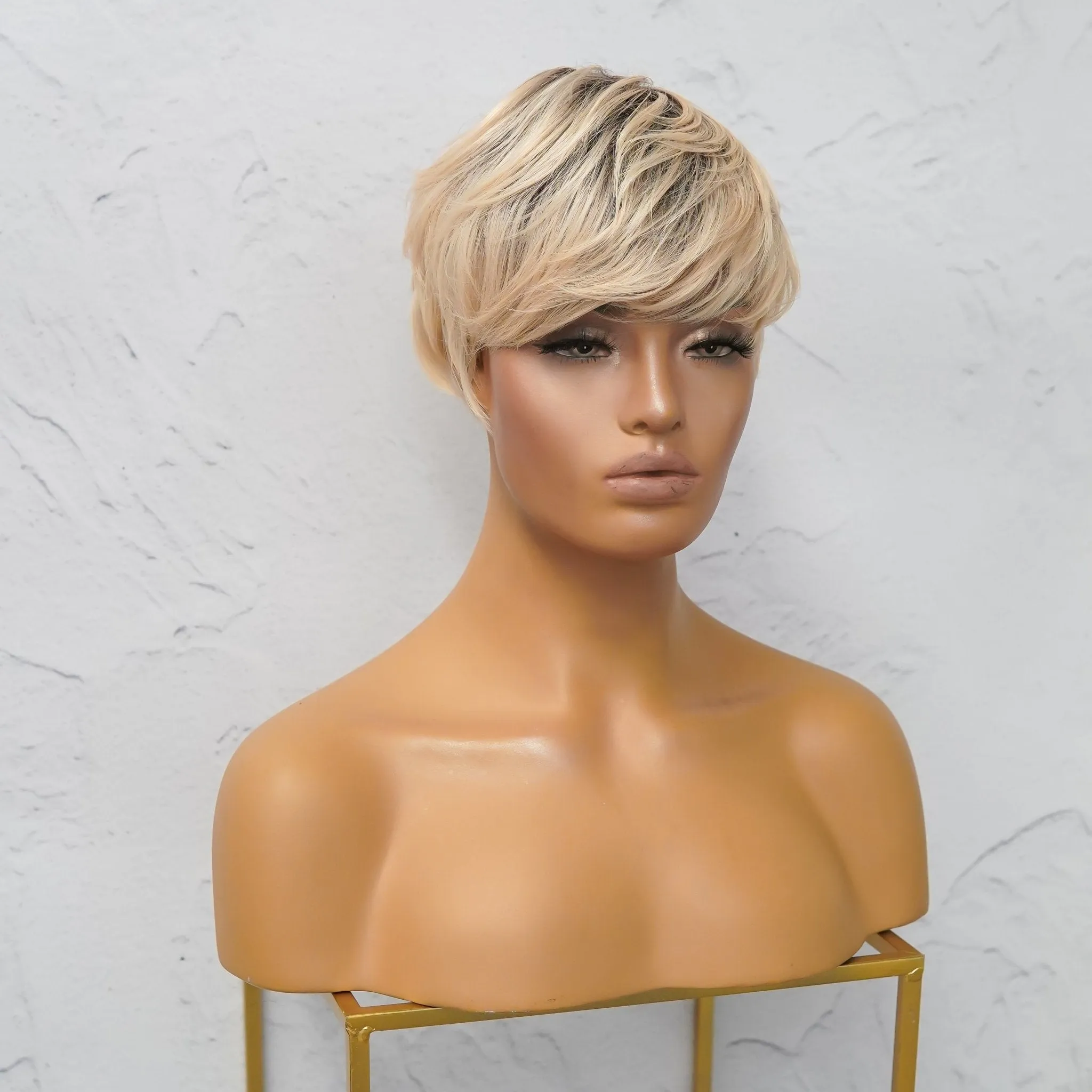 AUDREY Ombre Blonde Fringe Wig