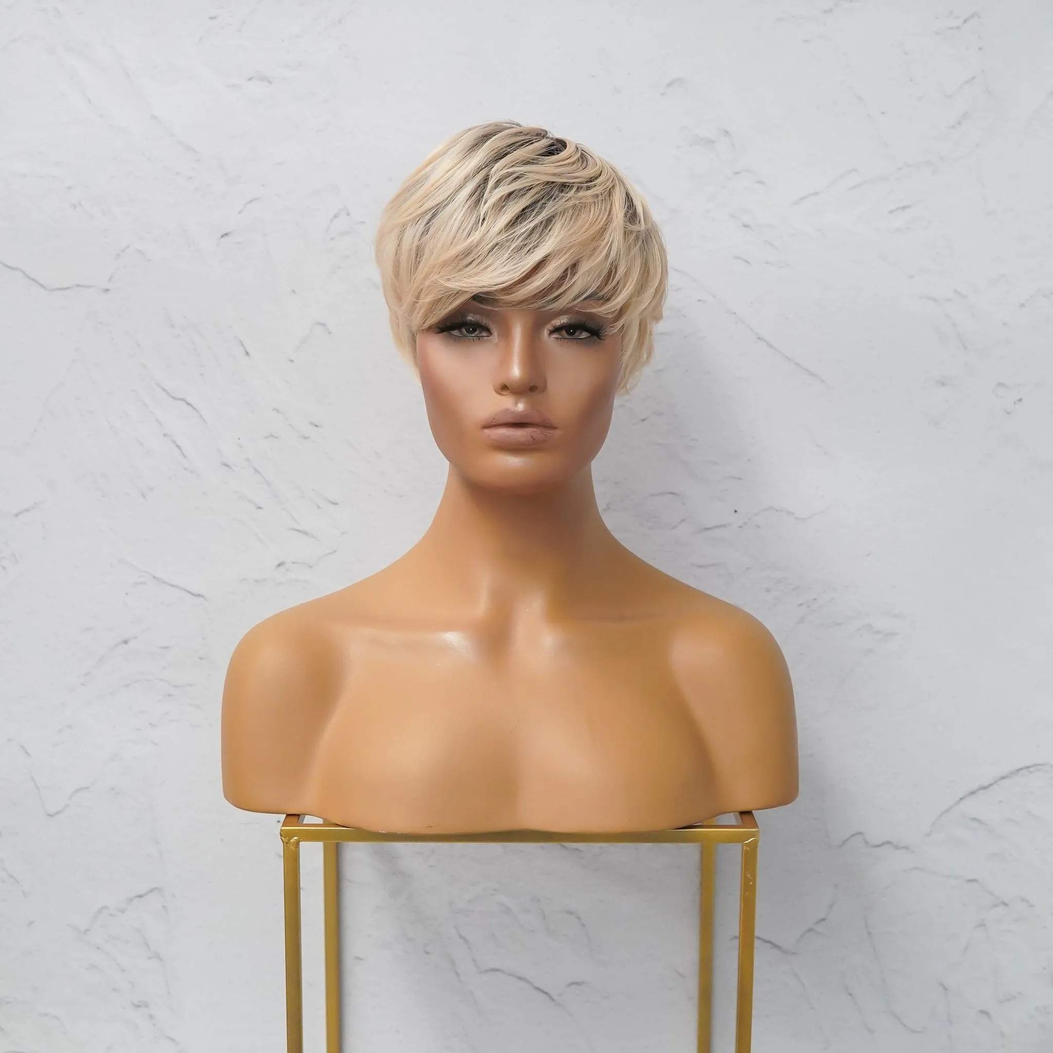 AUDREY Ombre Blonde Fringe Wig