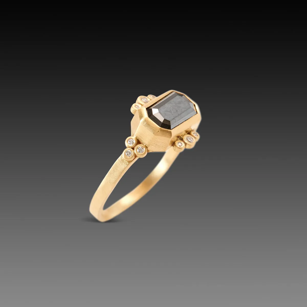 Black Diamond Tablet Ring