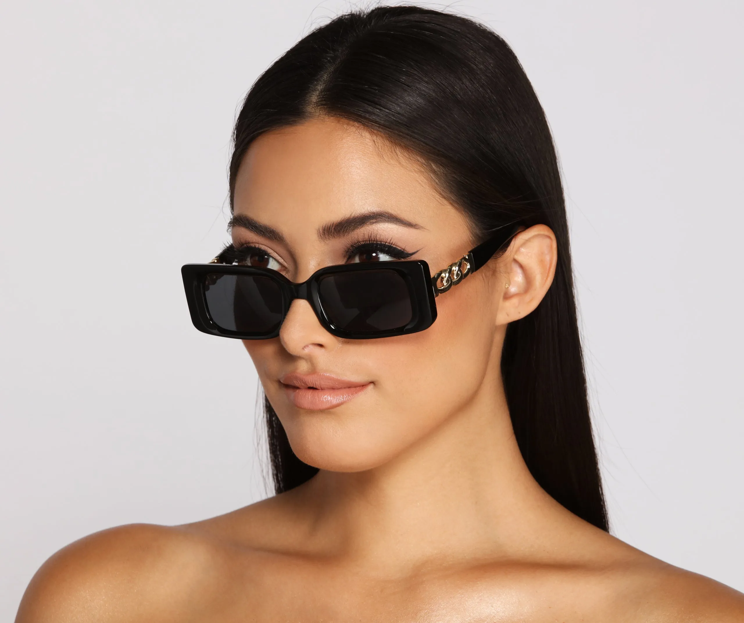 Chic Status Chain Detail Sunglasses