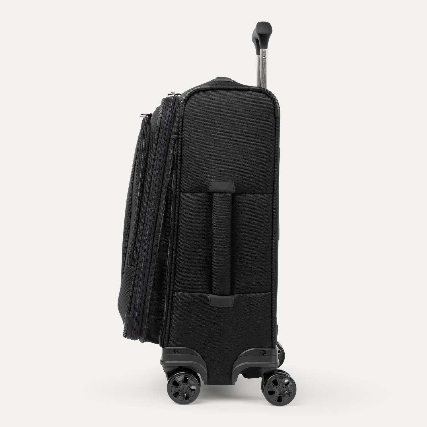 Crew™ Classic Carry-On Spinner