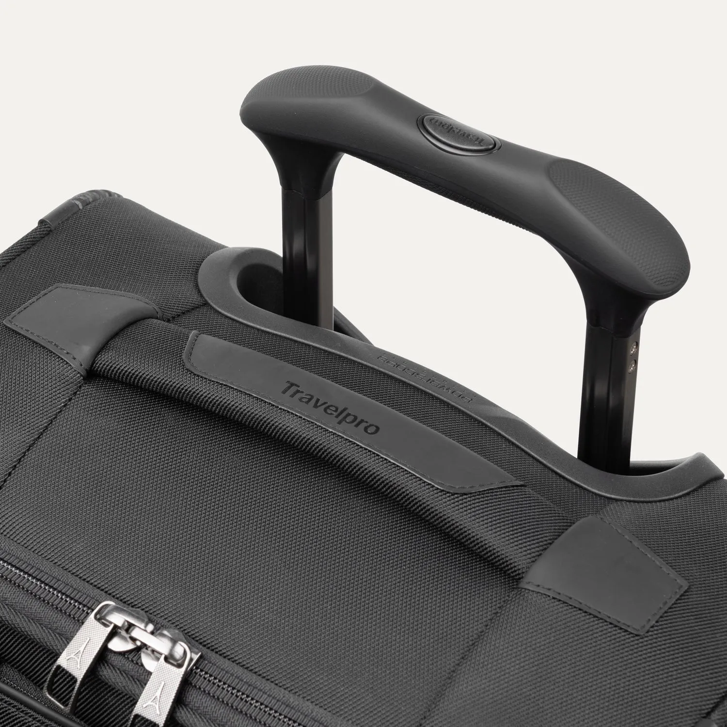 Crew™ Classic Carry-On Spinner