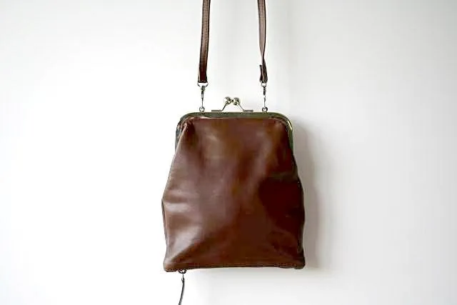 Frame & zip slouch pouch - choc