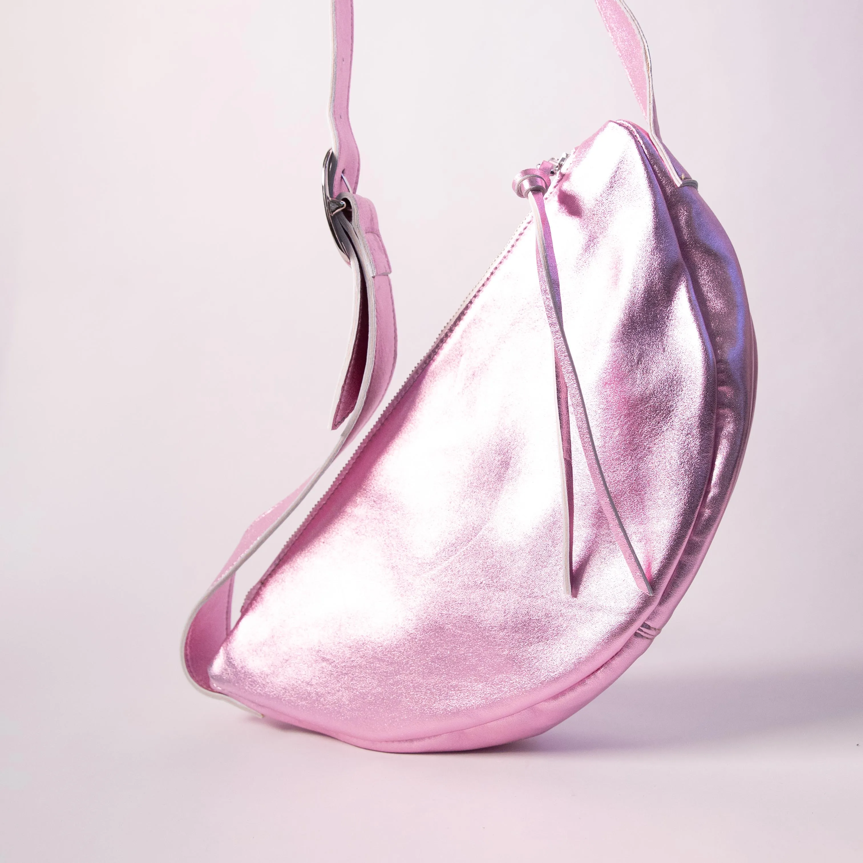 Harpers Emporium Luna Crossbody Bag in Metallic Pink