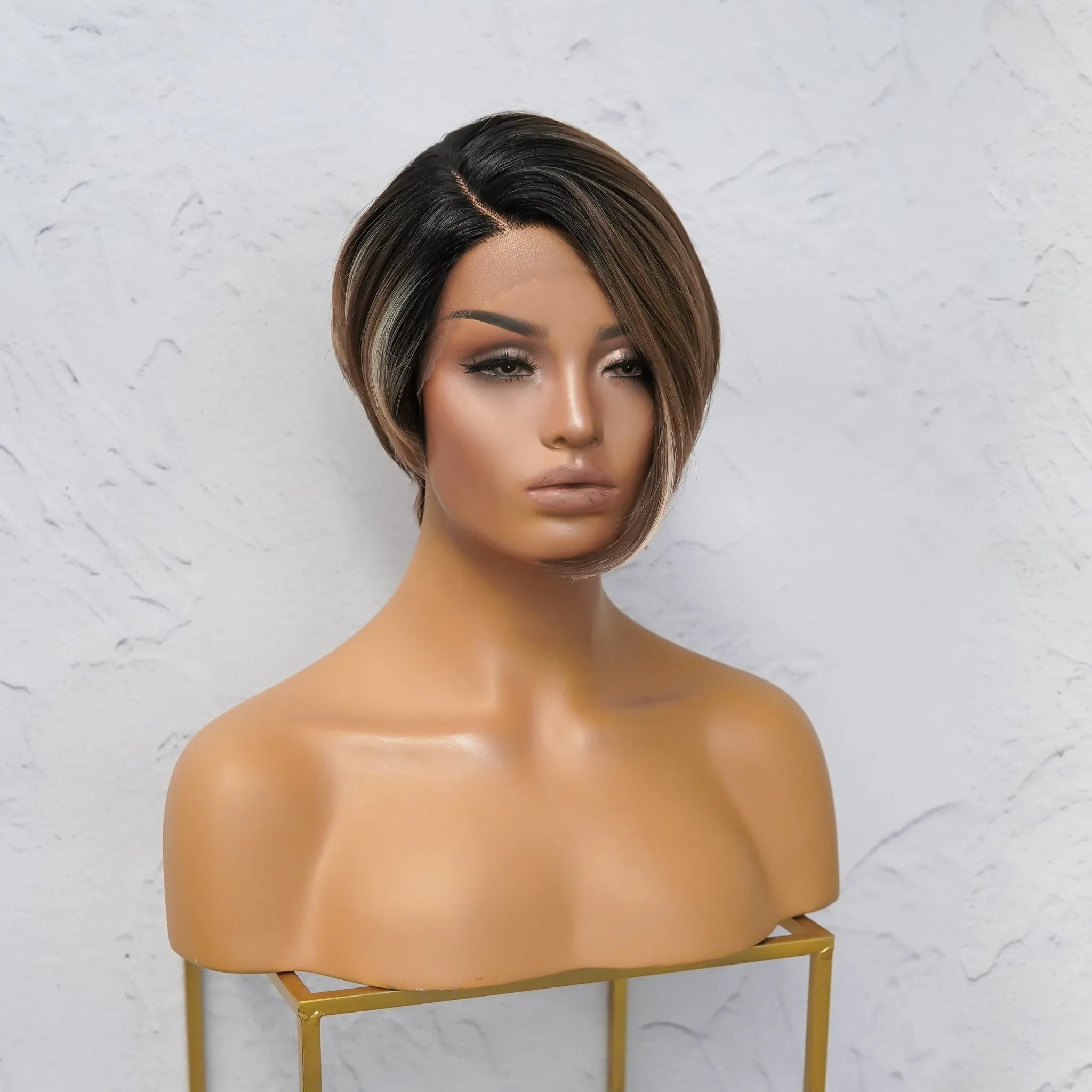 HARRIET Mocha Fringe Wig