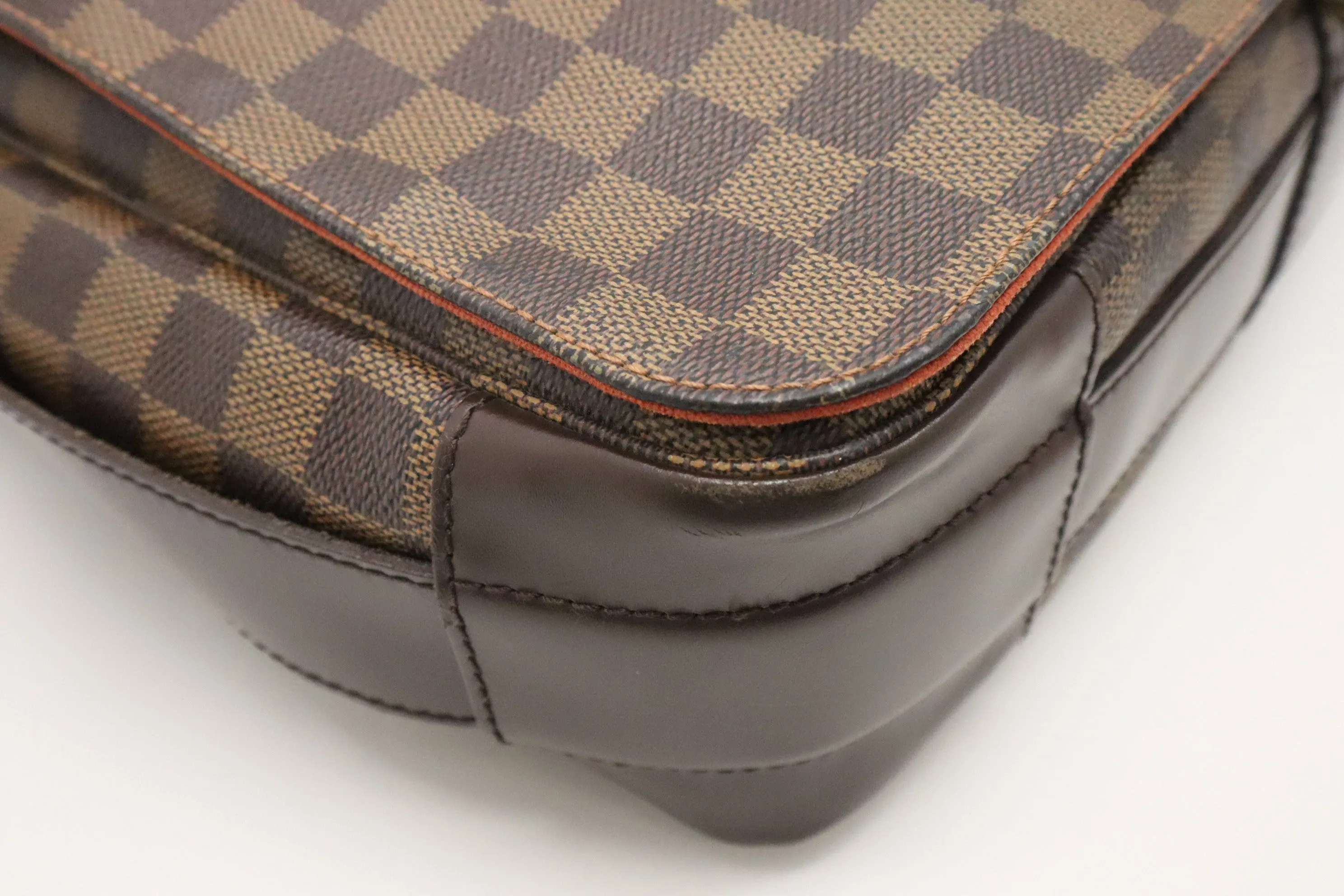 Louis Vuitton Bastille MM Messenger Bag in Damier Ebene Canvas