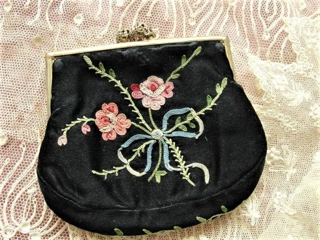 LOVELY Antique FRENCH Embroidered Change Purse,Pink Roses,Blue Bow, Handbag  Purse,Evening Clutch, Collectible Purses, Made in France