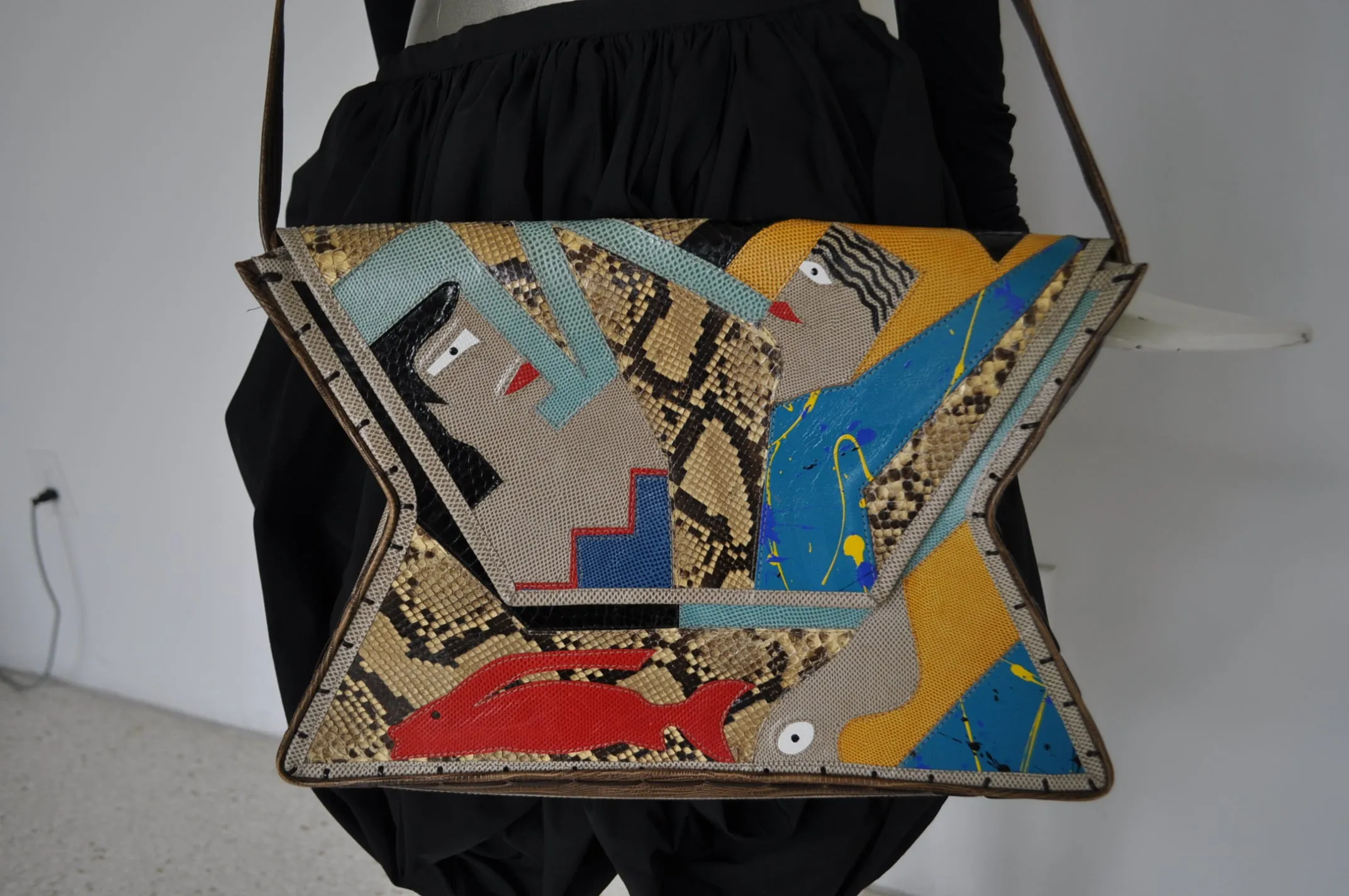 Mille Fiori avantgarde purse 80s