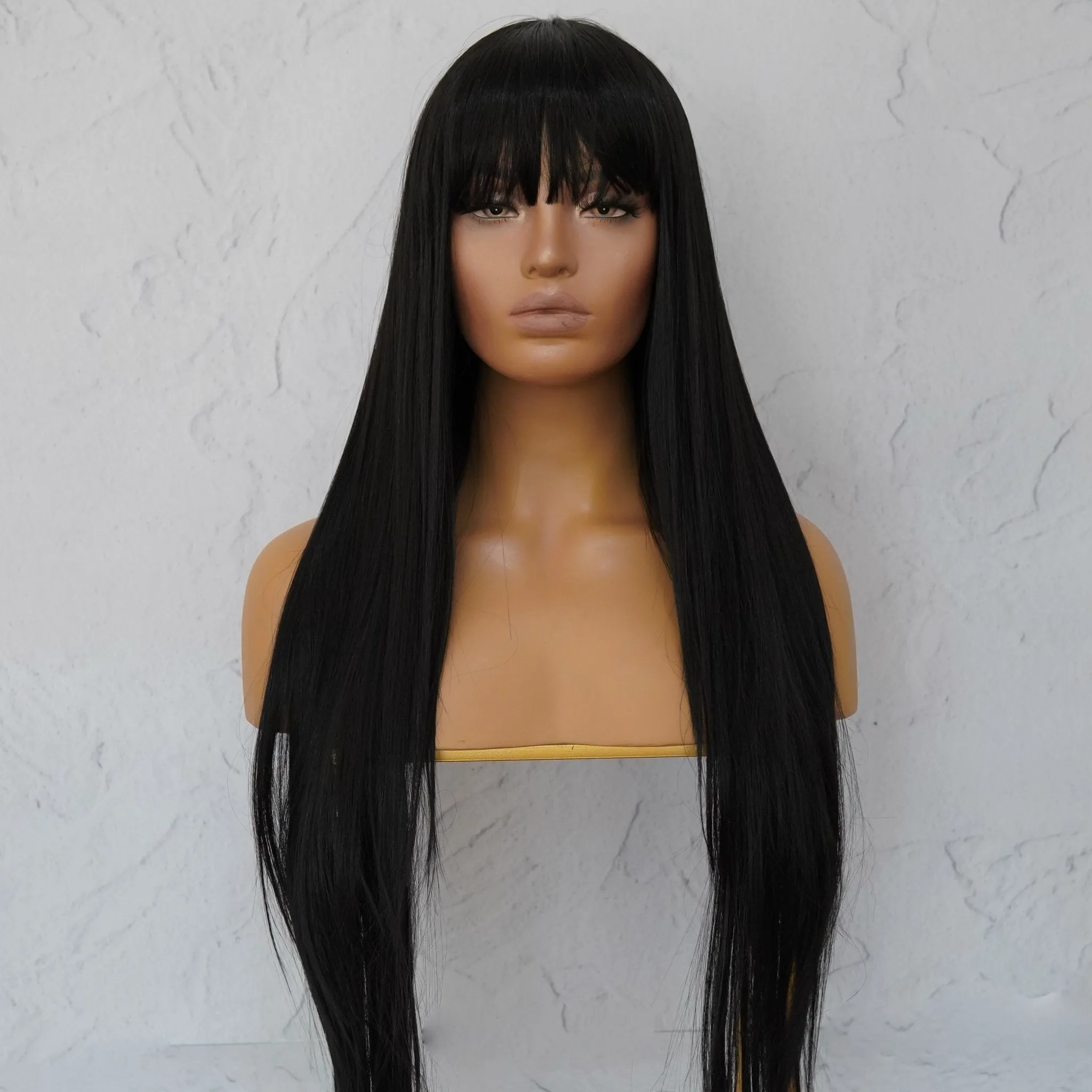 MONTANA Black Fringe Wig