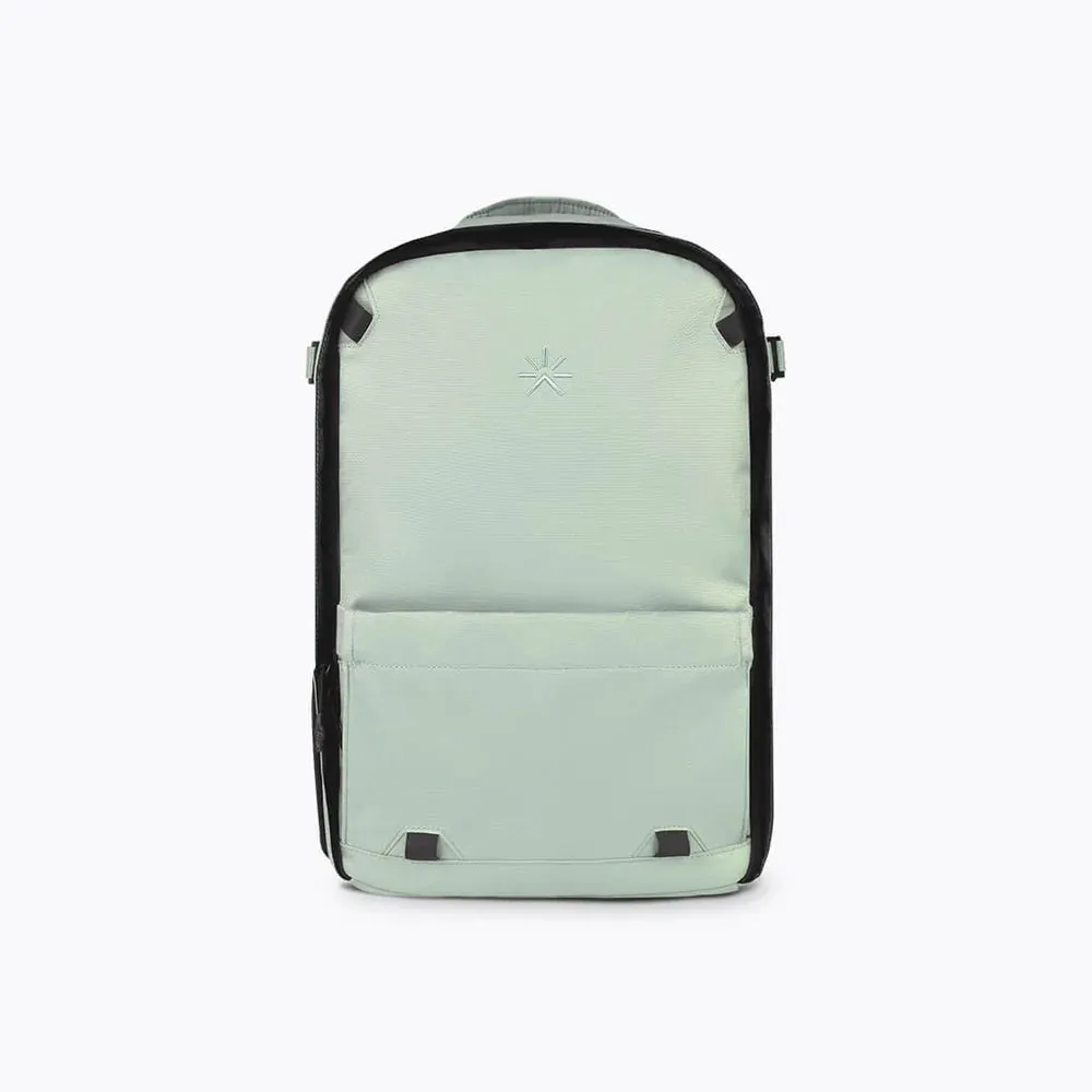 Nest Backpack Desert Green