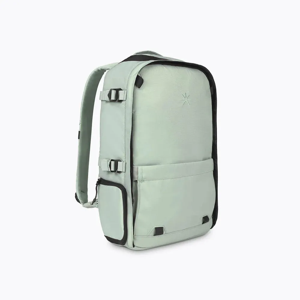 Nest Backpack Desert Green