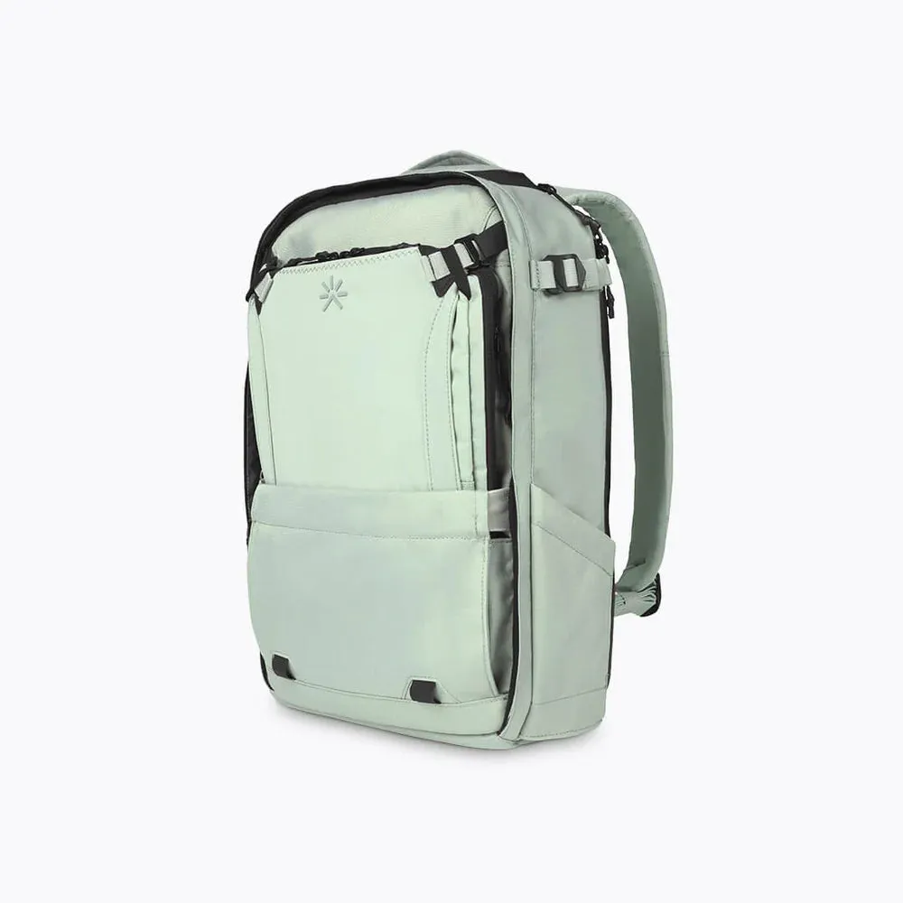 Nest Backpack Desert Green