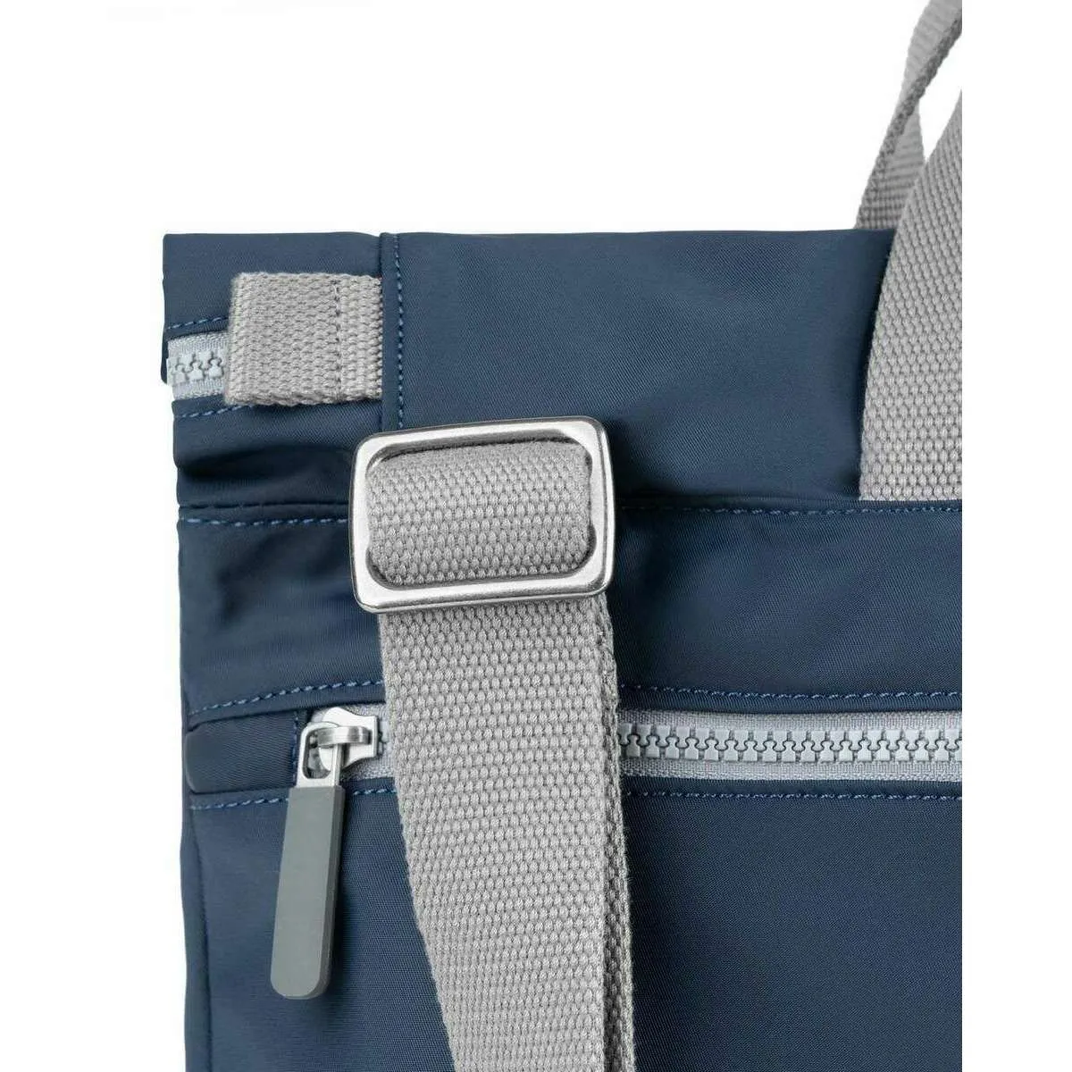 Roka Blackfriars M Large Recycled Nylon Messenger Bag - Midnight Navy