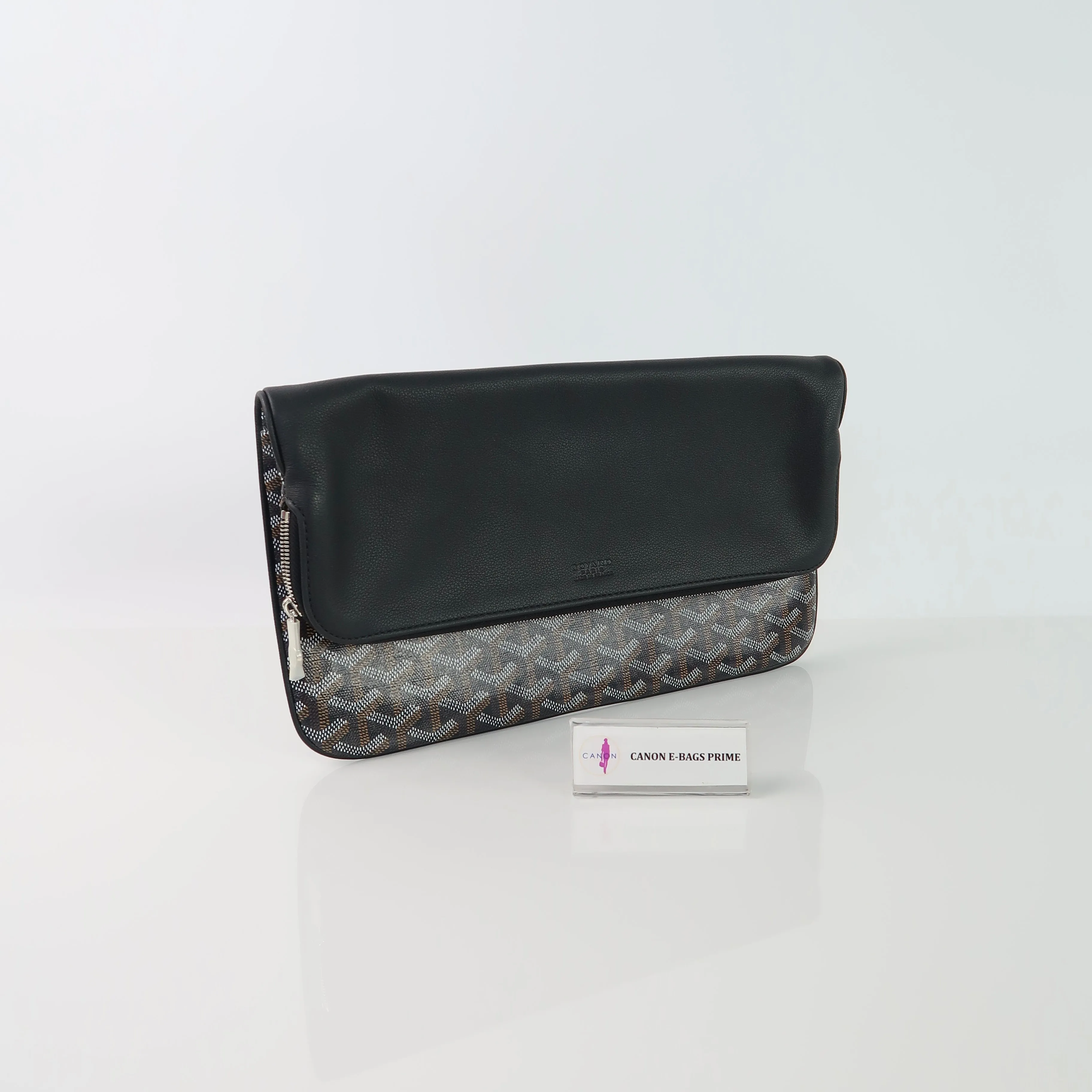 Sainte Marie Clutch