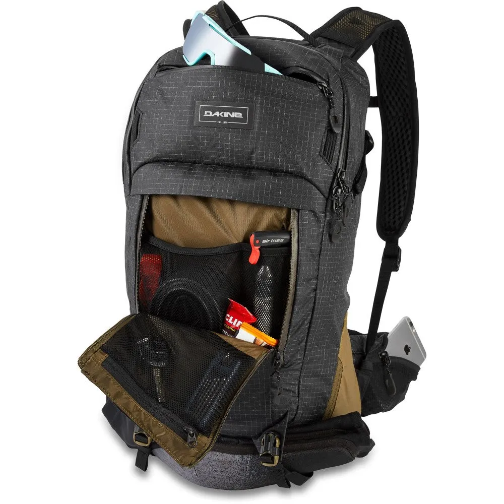 Seeker 18L Backpack