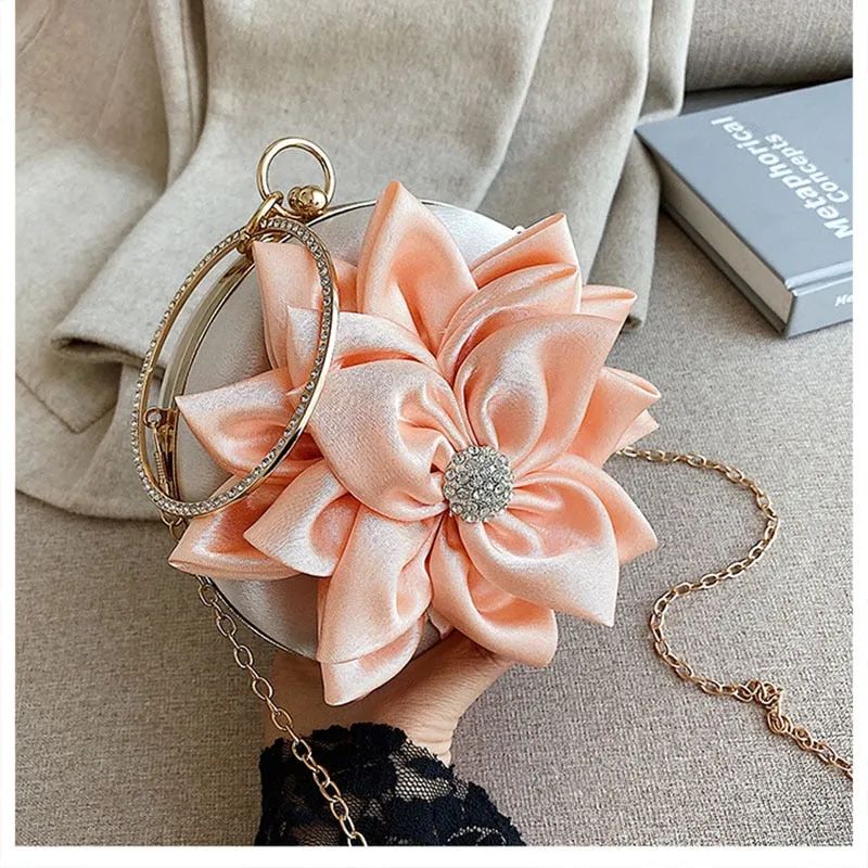 TEEK - Flower Bloom Clutch