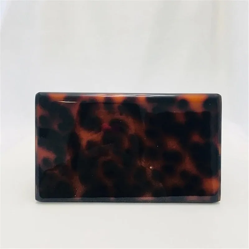 TEEK - The Leopard Grab Pocket book