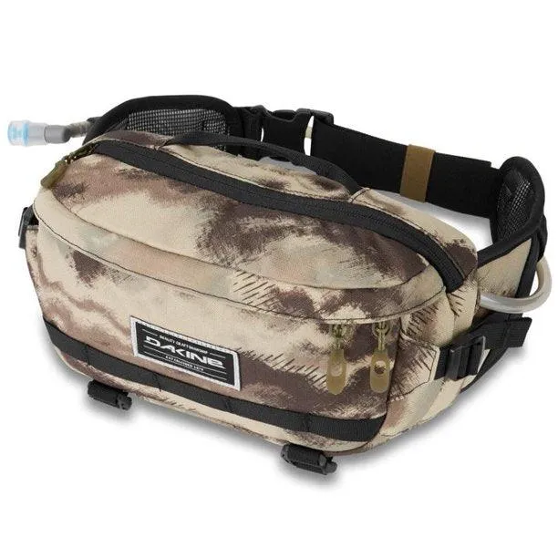 Used Dakine Hot Laps 5 Liter Waistpack, Ashcroft Camo